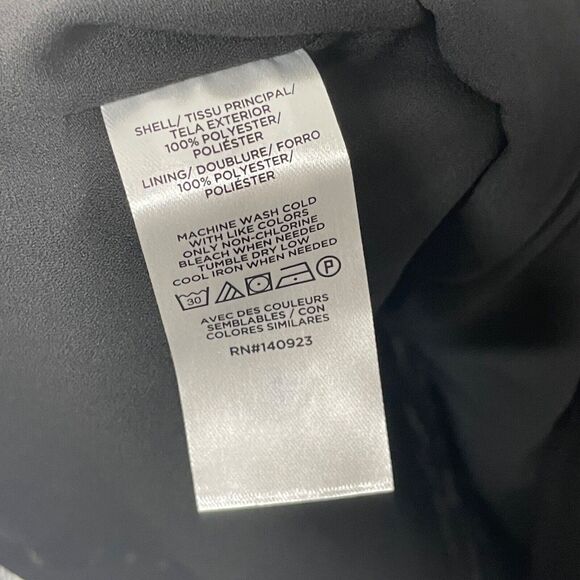 NEW LOFT Womens Blouse Size M Ruffle Tie Neck Black White Floral Boho Office - Picture 6 of 6